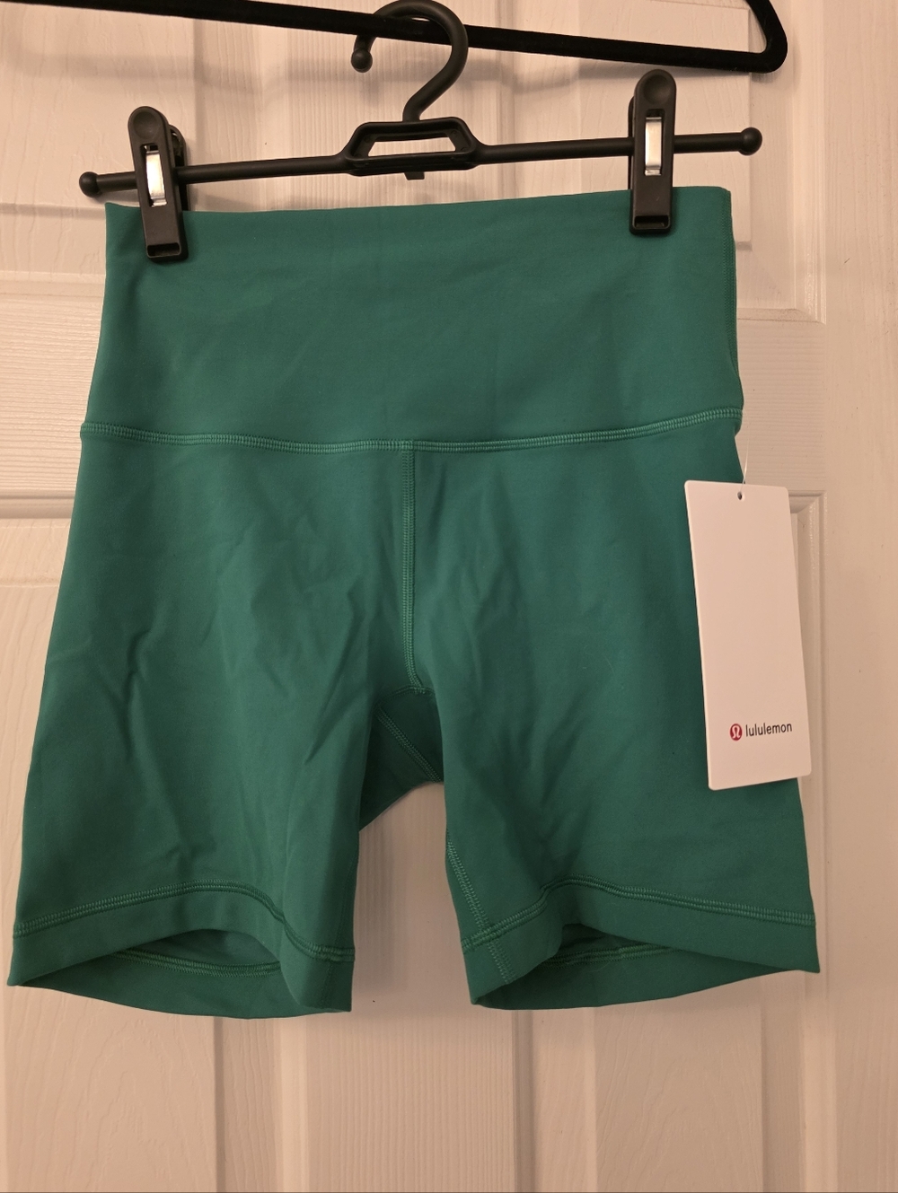 lululemon athletica Wunder Train Shorts 6" Inseam RACEWAY GREEN Size 6 Small